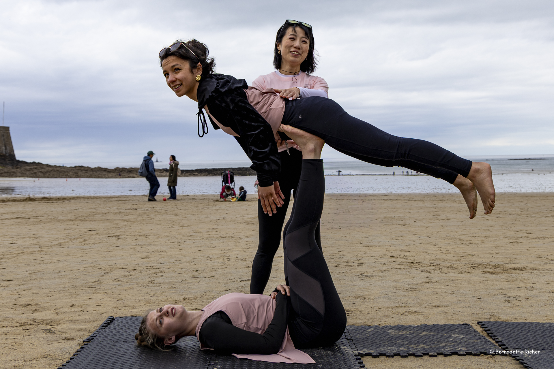 Association Bretonne Tai Chi Chuan Saint-Malo sur la plage du Sillon